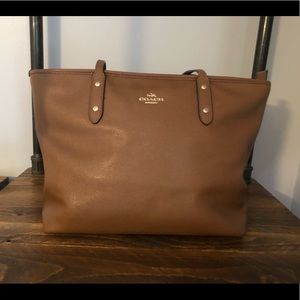 Coach Shoulder Bag